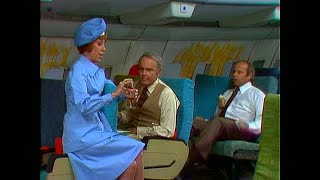 The Carol Burnett Show - "No-Frills Airline" (Full Scene) - 1975 - YouTube