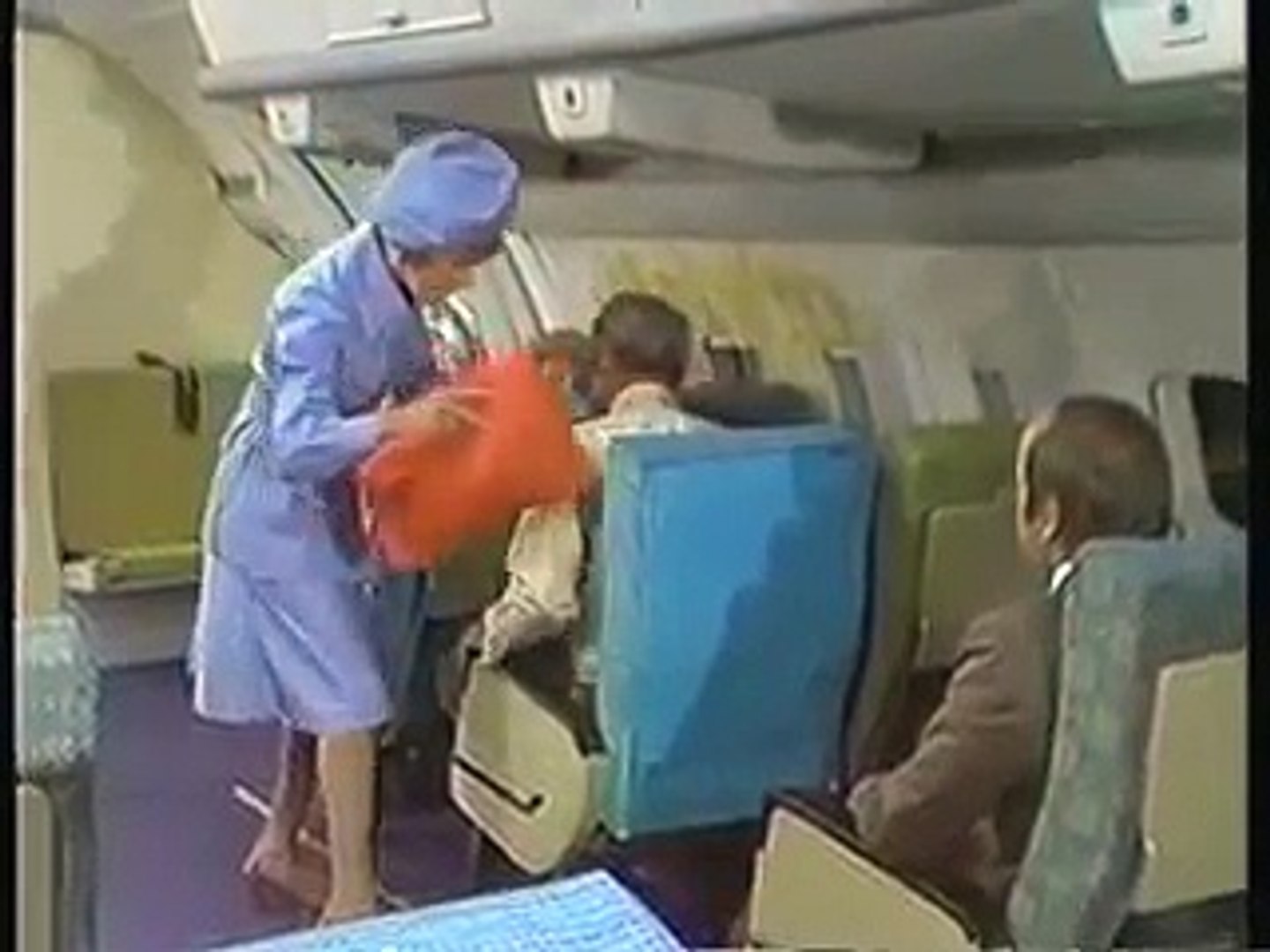 Carol Burnett Show- No Frills Airline - video Dailymotion