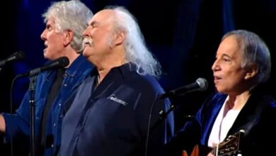 Paul Simon, David Crosby & Graham Nash Deliver a Beautiful Tribute to George Harrison With “Here Comes the Sun”