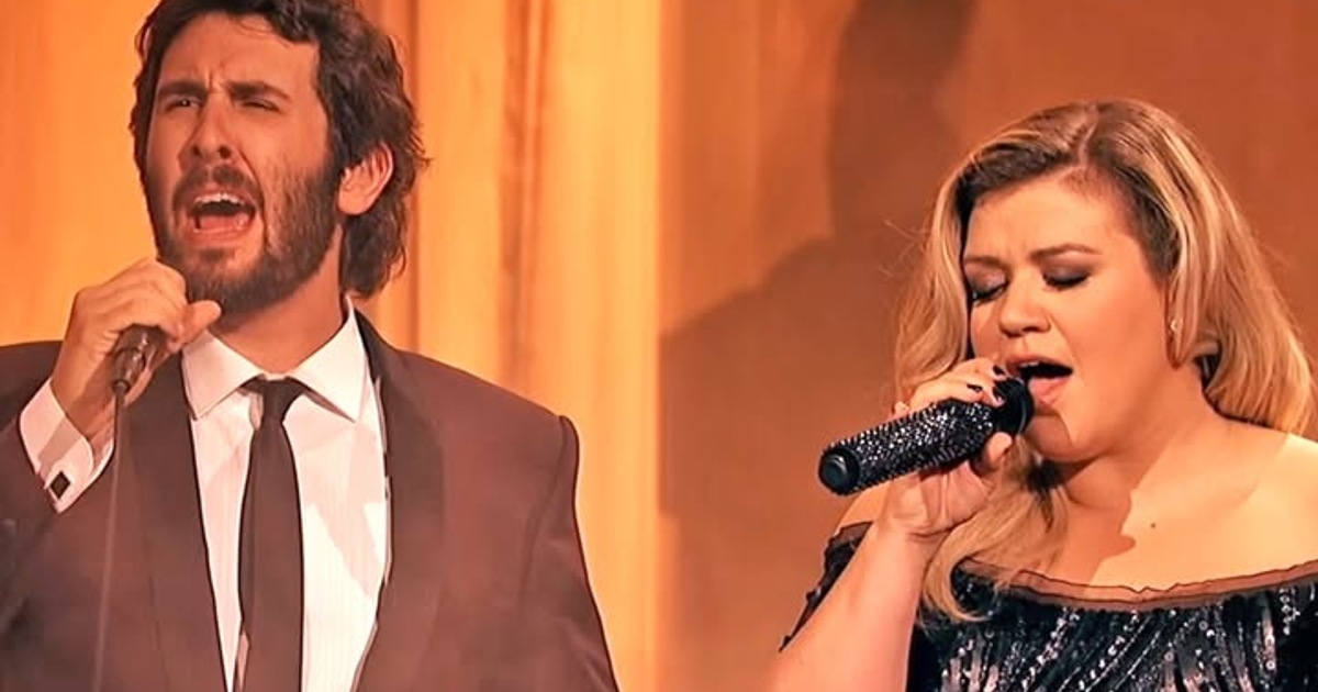Broadway Brilliance: Josh Groban and Kelly Clarkson’s Captivating Duet