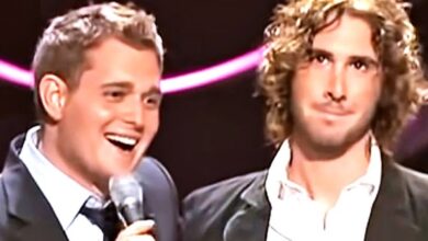 Michael Bublé And Josh Groban’s Surprise Sing-Off Turns A Concert Into Viral Comedy