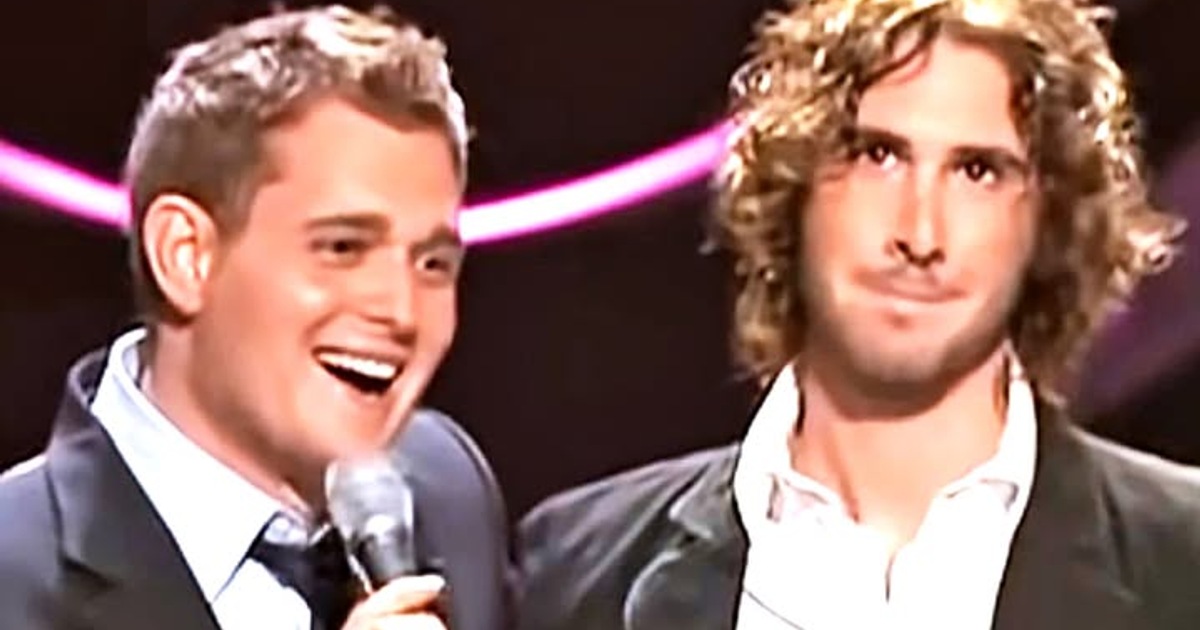 Michael Bublé And Josh Groban’s Surprise Sing-Off Turns A Concert Into Viral Comedy