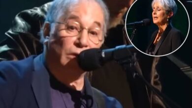 Joan Baez and Paul Simon Revisit “The Boxer” at Her Birthday Celebration
