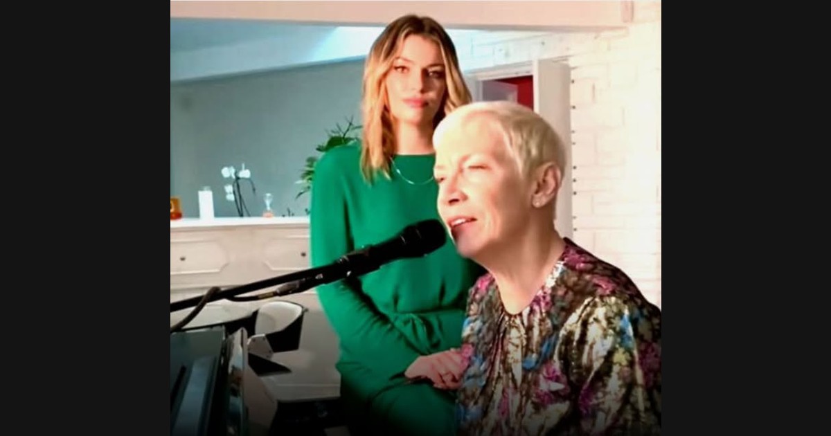 Annie and Lola Lennox Share “There Must Be an Angel” at Home