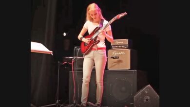 Laura Lāce’s “Canon Rock” Links Melody with Guitar Technique