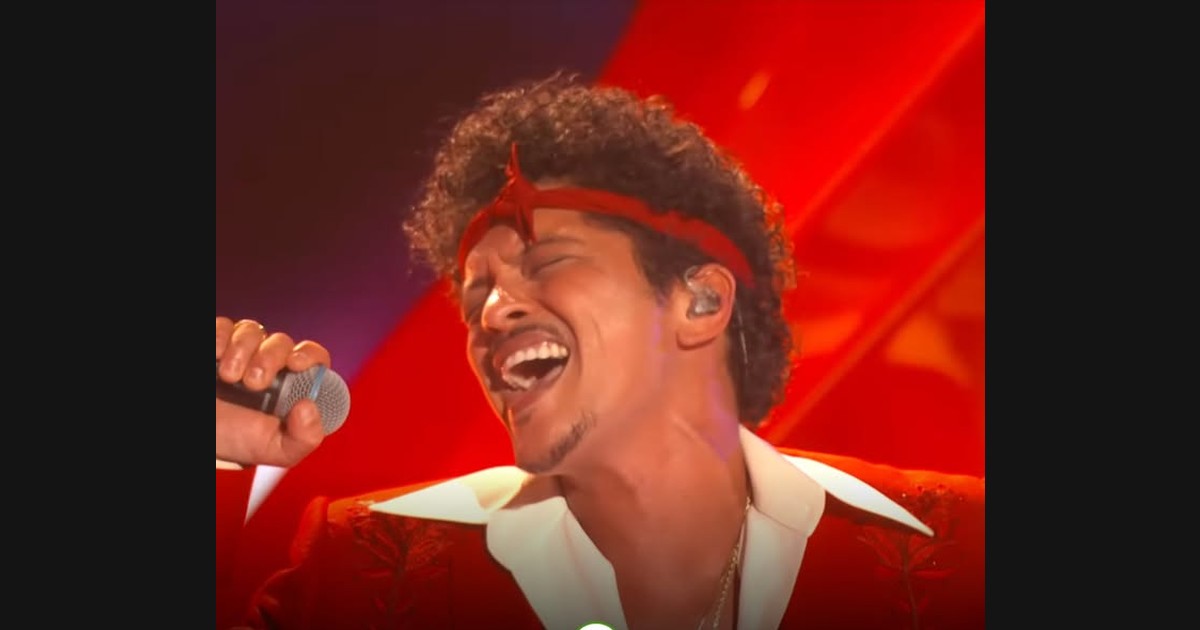 Bruno Mars Carries “I Just Might” Through the GRAMMY Stage Groove