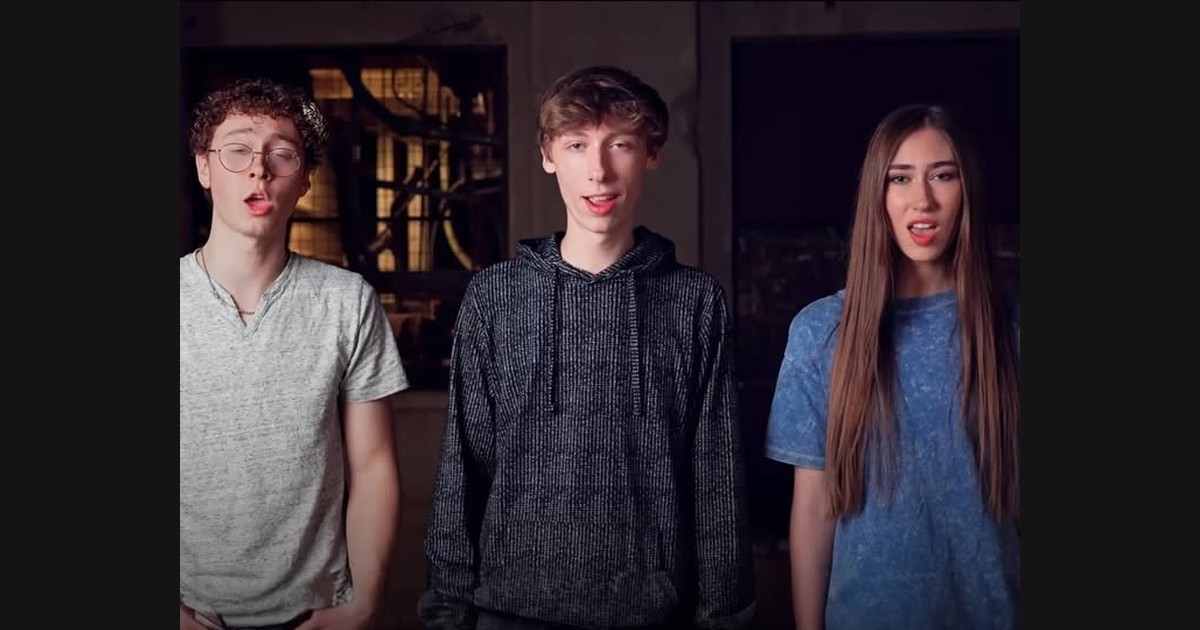 Lifein3D Give a Familiar Simon and Garfunkel Song a Shared Vocal Shape