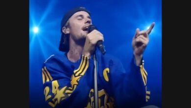 Bieber Gives “Snooze” an Acoustic Concert Setting in Toronto