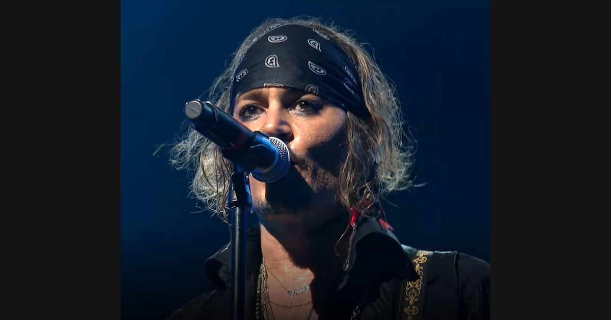 Depp Leads Hollywood Vampires’ Montreux “Heroes”