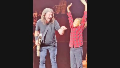 Nandi Bushell Plays “Everlong” with Foo Fighters at the Forum