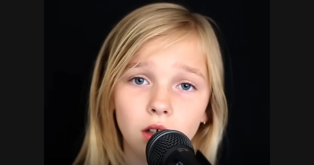 Jadyn Rylee and Sina Revisit “The Sound of Silence”