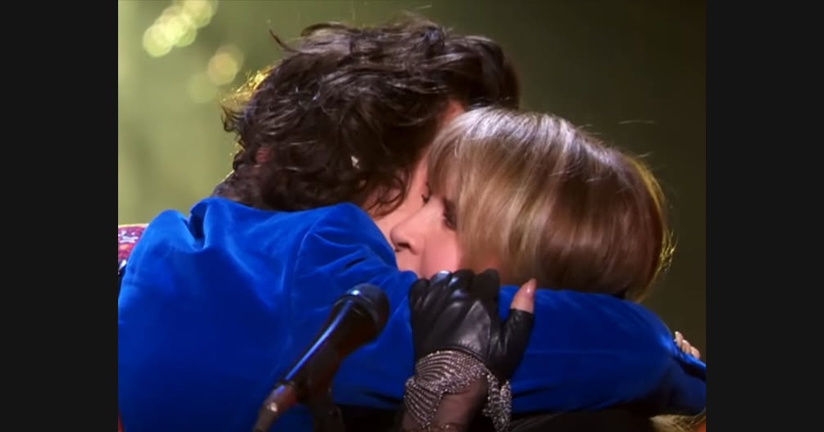 Stevie Nicks and Harry Styles Share a Rock Hall Duet