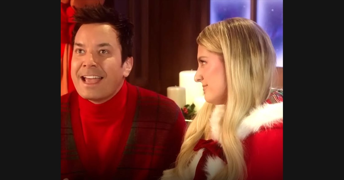 Jimmy Fallon and Meghan Trainor Perform “Wrap Me Up”