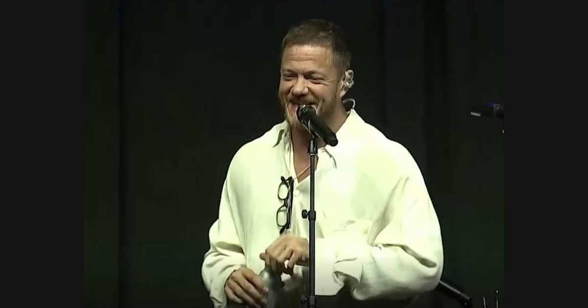 Imagine Dragons Cover “Lose Yourself” at a Charity Gala