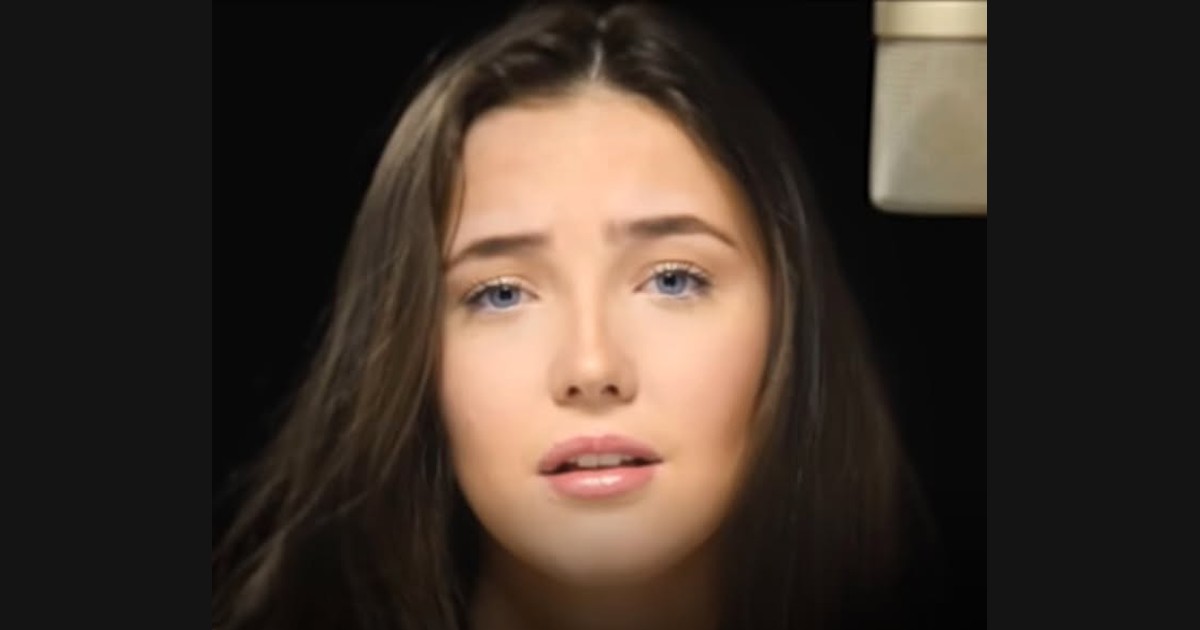 Lucy Thomas Records a Vocal Arrangement of “Hallelujah”