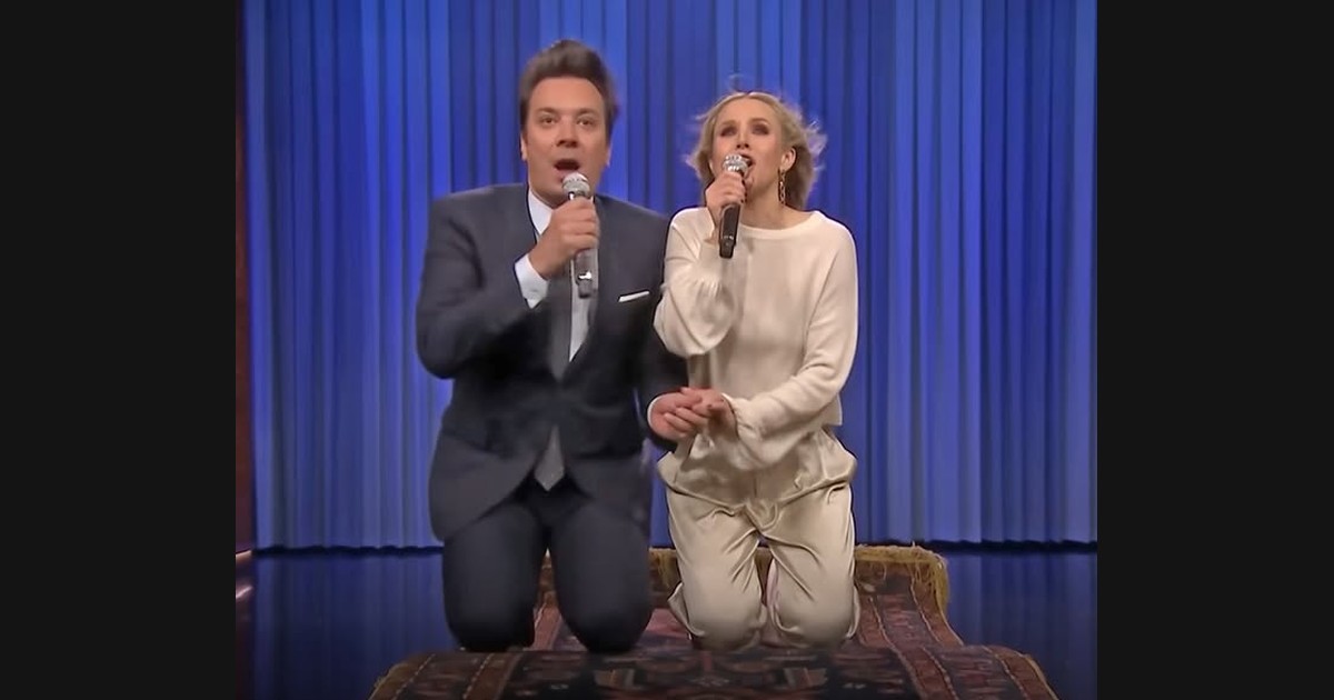 Kristen Bell and Jimmy Fallon Sing Through Disney Songs